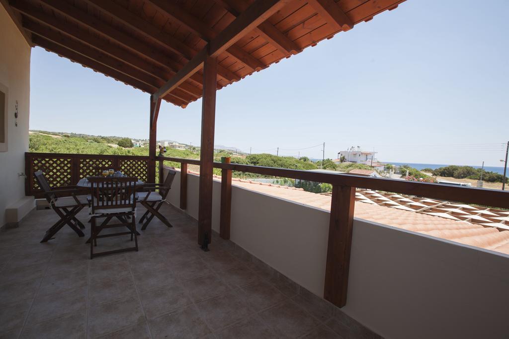 קיוטארי Villa Nefeli מראה חיצוני תמונה