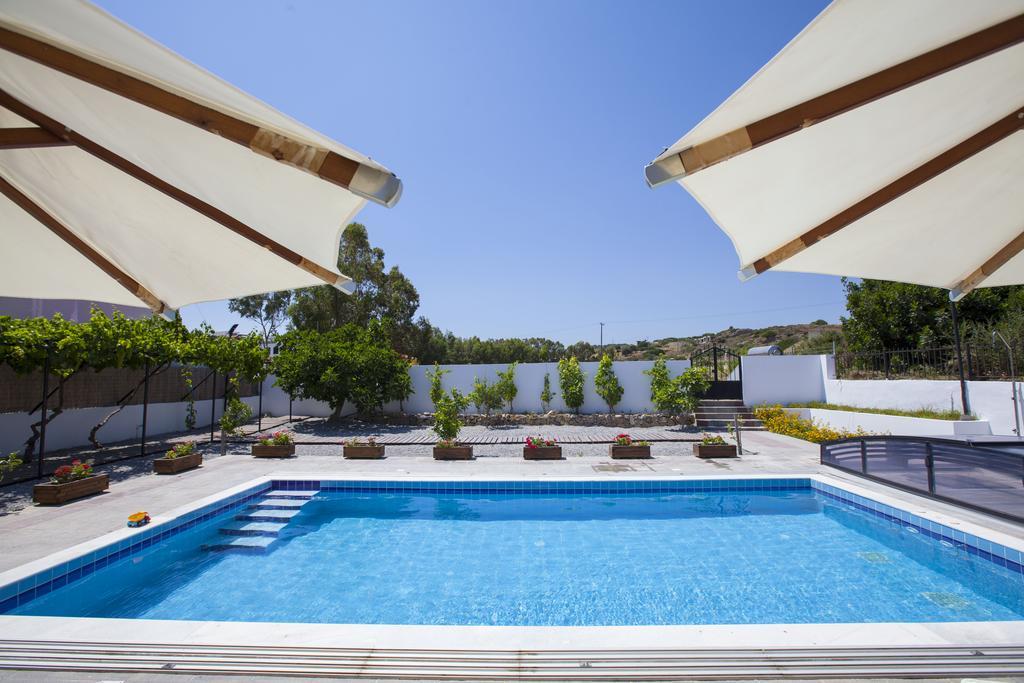 קיוטארי Villa Nefeli מראה חיצוני תמונה