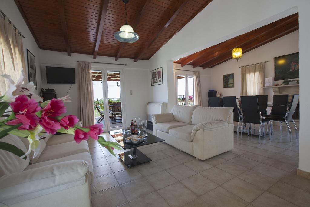 קיוטארי Villa Nefeli מראה חיצוני תמונה
